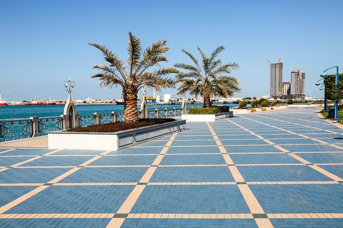 2-Day Abu Dhabi City Tour and Desert Safari with BBQ Dinner - Why this two-day combination works