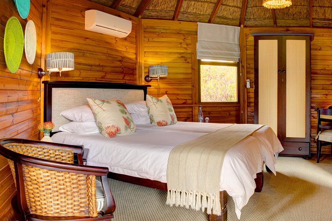 2 Day Safari Experience from Cape Town - The sunset game drive