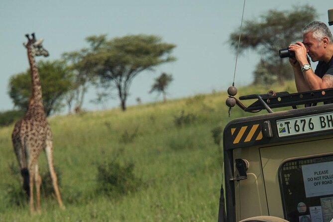 4 Day Great Migration Safari Serengeti & Ngorongoro Crater - The guide can make or break the trip