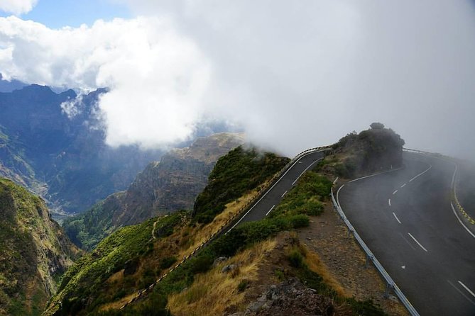 4x4 Safari Private Jeep, Full Day, Customizable Santana or Porto Moniz or other - Guides make or break the day