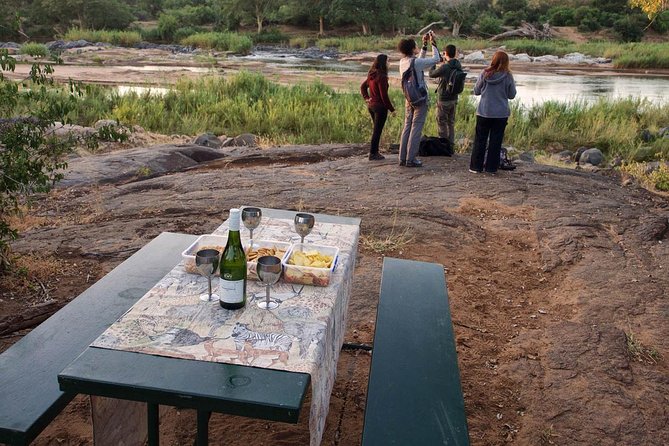 6 Day Lodge and Treehouse Kruger National Park Safari - Day 6: A final walk and the Three Rondawels