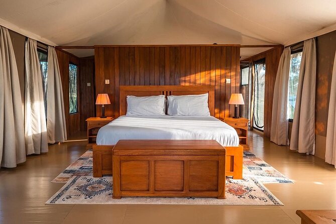 6-DayThe Best of Northern Tanzania Safari - Day 6: Forest and birds at Lake Manyara