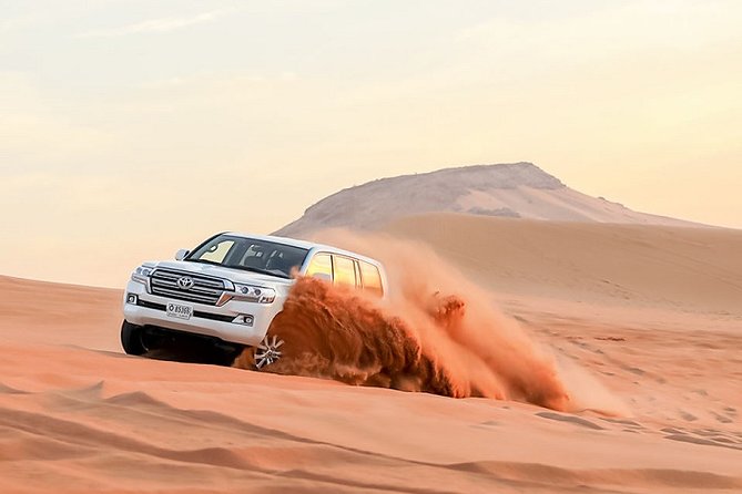 7-hour Small Group 4x4 Desert Safari Tour with Buffet Dinner in Dubai - What happens at the Lahbab desert stop