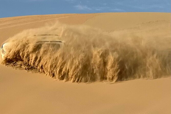 Abu Dhabi: 4x4 Desert Safari and Sandboarding. - One hour of dune bashing at Al Khatim