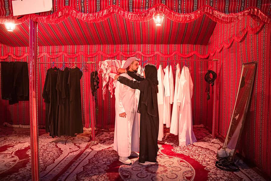 Abu Dhabi: Desert Safari with BBQ, Belly & Tannura Dance - BBQ dinner under the stars