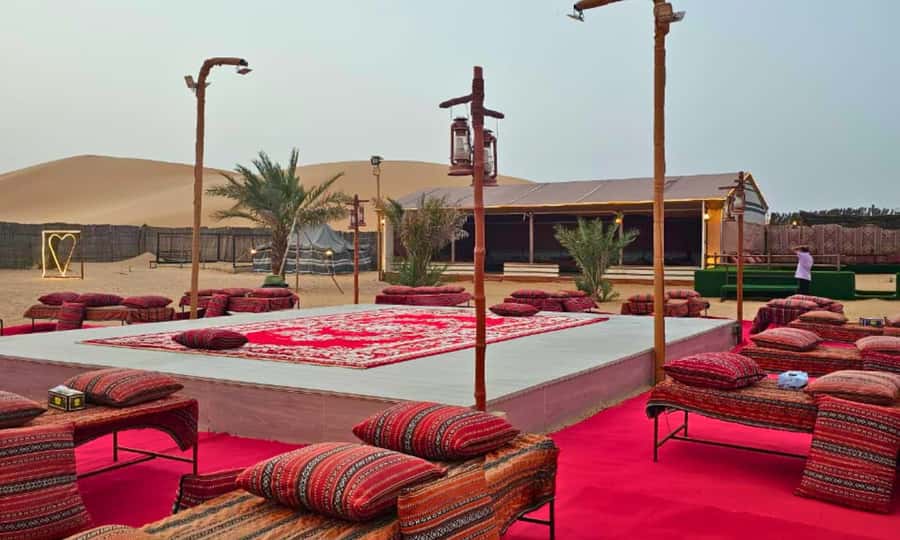 Abu Dhabi: Overnight Desert Safari - Sunrise and breakfast before the ride back