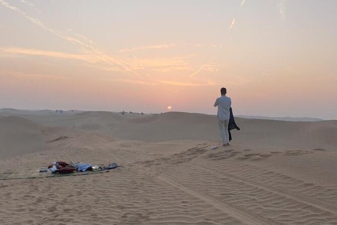 Abu Dhabi: Sunrise Desert Safari Experience - Dune bashing in a 4x4