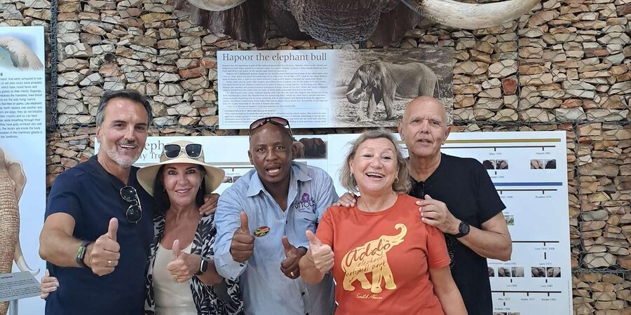 Addo Elephant Park:Safari Tour meet Big 5 to be satisfied - The first wildlife search