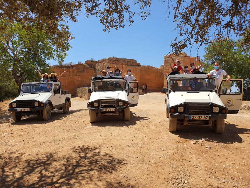 Albufeira: Safari Excursion in the Algarve Mountains - Paderne Castle and the first look inland