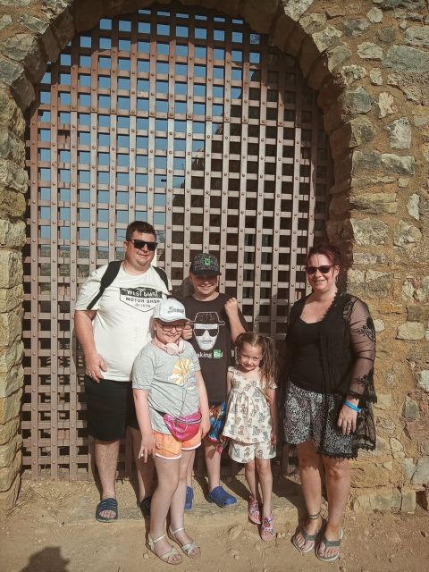 Albufeira Safari with entrance in Krazy World & Bone Chapel - Key points to know before booking