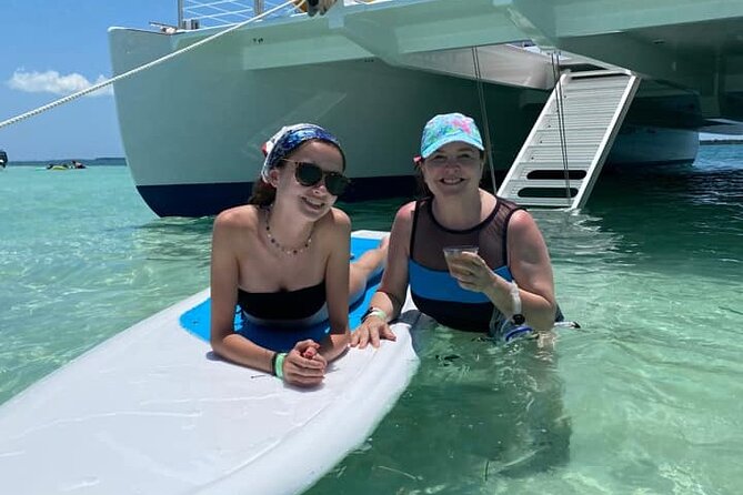 All-Inclusive Sandbar Safari with Dolphin Playground Encounter - Jewfish Basin and the sandbar stop