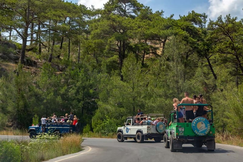 Antalya: Jeep Safari Adventure w/Lunch at Local Restaurant - The water fights: fun, messy, and hard to avoid