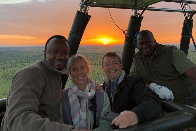 Balloon Safari & Bush Breakfast in Serengeti - Miracle Experience - Landing, bubbly, and the Serengeti breakfast