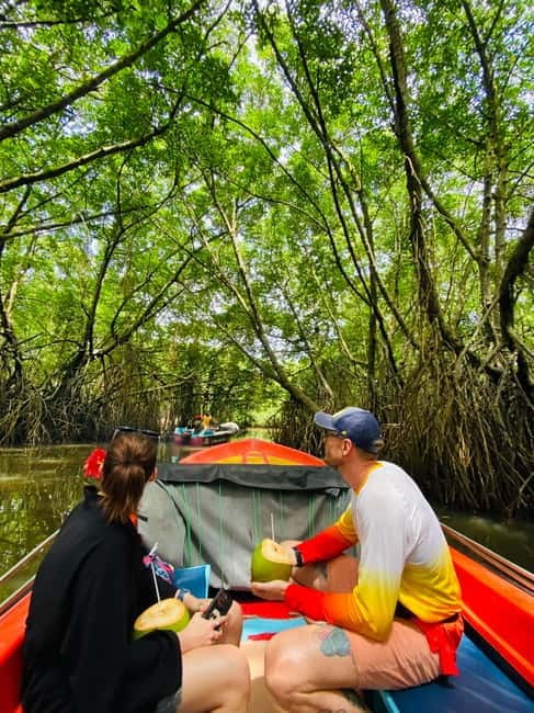 Bentota River Safari: Discover Wildlife & Mangroves by Boat - Cruising through the mangroves