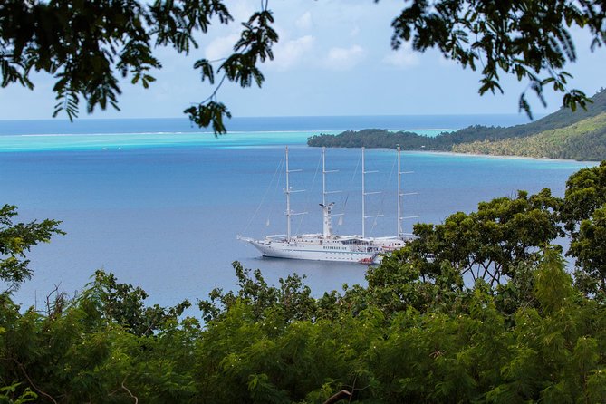 Bora Bora Half Day 4X4 Island Safari Tours - The WWII guns and what to expect now