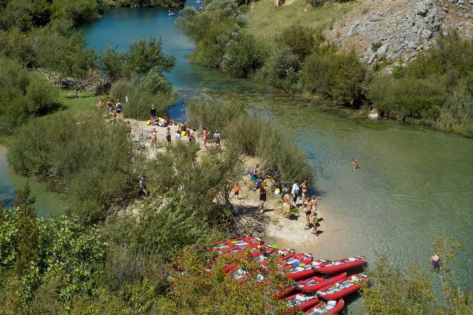 Canoe safari / rafting on river Zrmanja - Four hours through the Velebit canyon