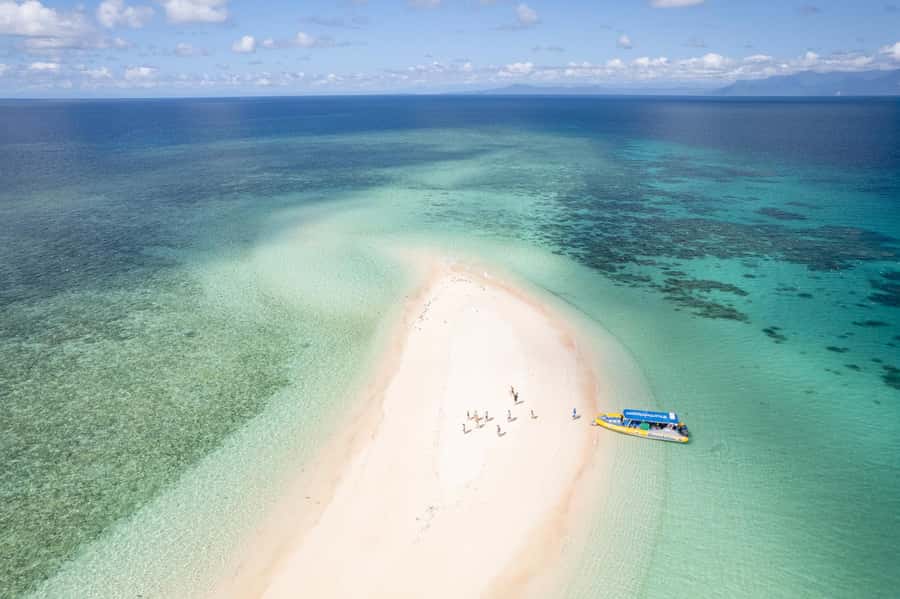 Cape Tribulation Ocean Safari - Great Barrier Reef Adventure - Why Mackay Reef makes this tour different