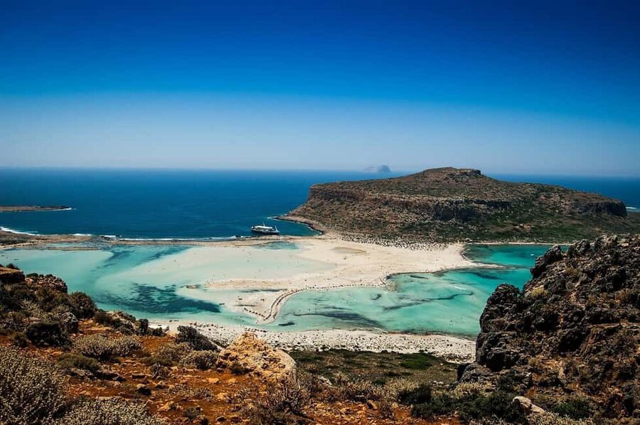 Chania: Balos Lagoon 4x4 Jeep Safari Tour from Kissamos - The high viewpoint above Balos