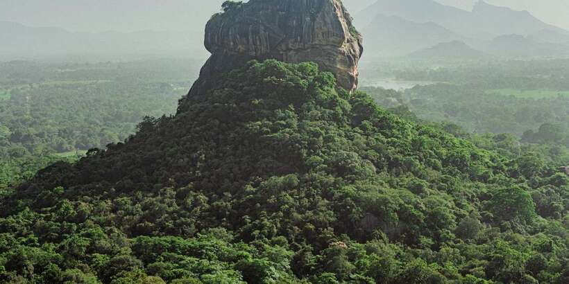 Colombo/Negombo to Sigiriya, Dambulla & Jeep Safari Day Tour - One long day from Colombo or Negombo