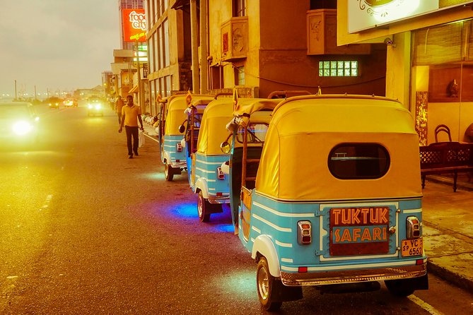 Colombo Tuk Tuk Safari - Independence Square adds a quieter pause