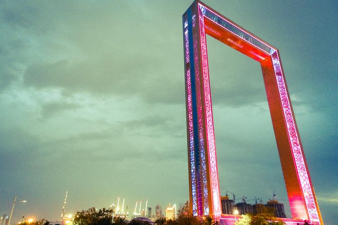 Combo Dubai Frame and Desert Safari with Dinner - Who will get the most from this tour