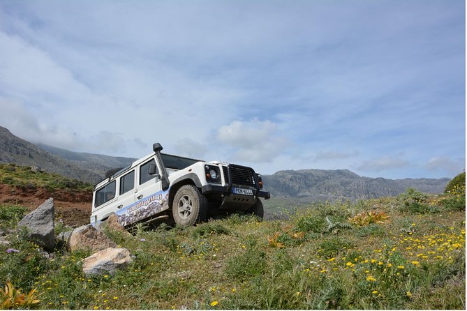 Cretan Safari – 4x4 Adventure to Preveli Beach with Lunch - Karines: a brief taste of village life