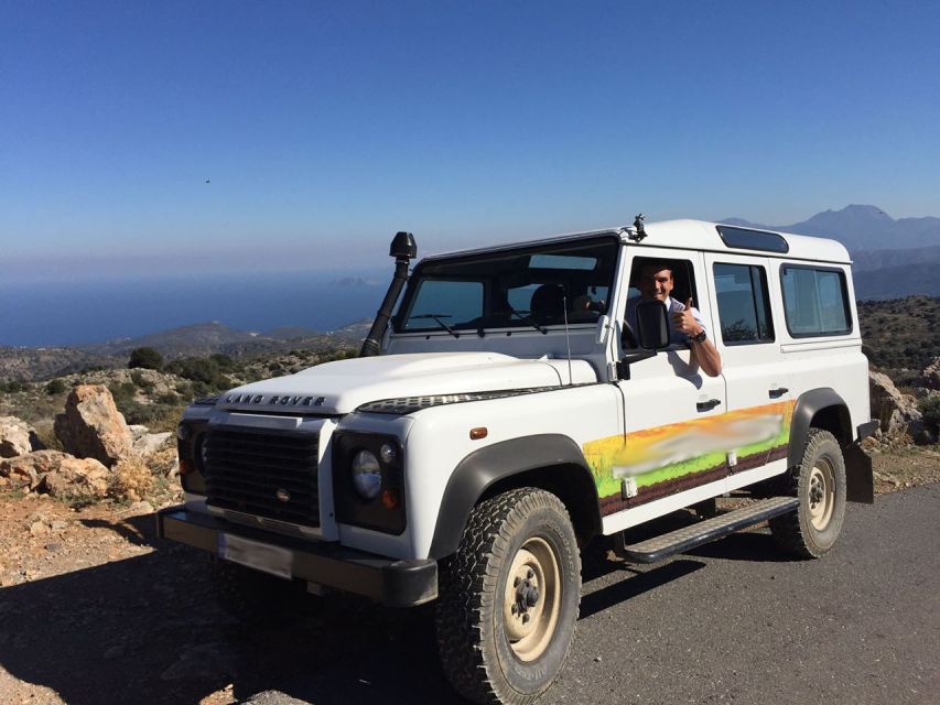Crete: Land Rover Safari Through the Plateaus - A generous tavern lunch with Cretan flavors