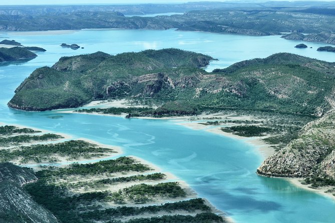 Cygnet Bay Sea Safari & Pearl Farm Tour Scenic Flight - Weather, tides, and practical limits