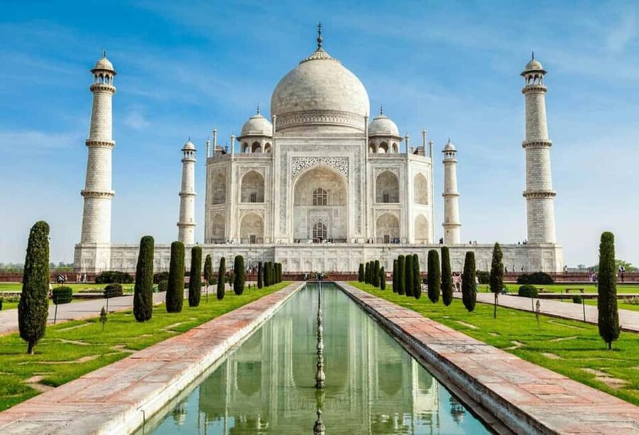 Delhi Agra Jaipur Golden Triangle Multiday Trip with Safari - Delhi: a full day of big monuments and crowded lanes