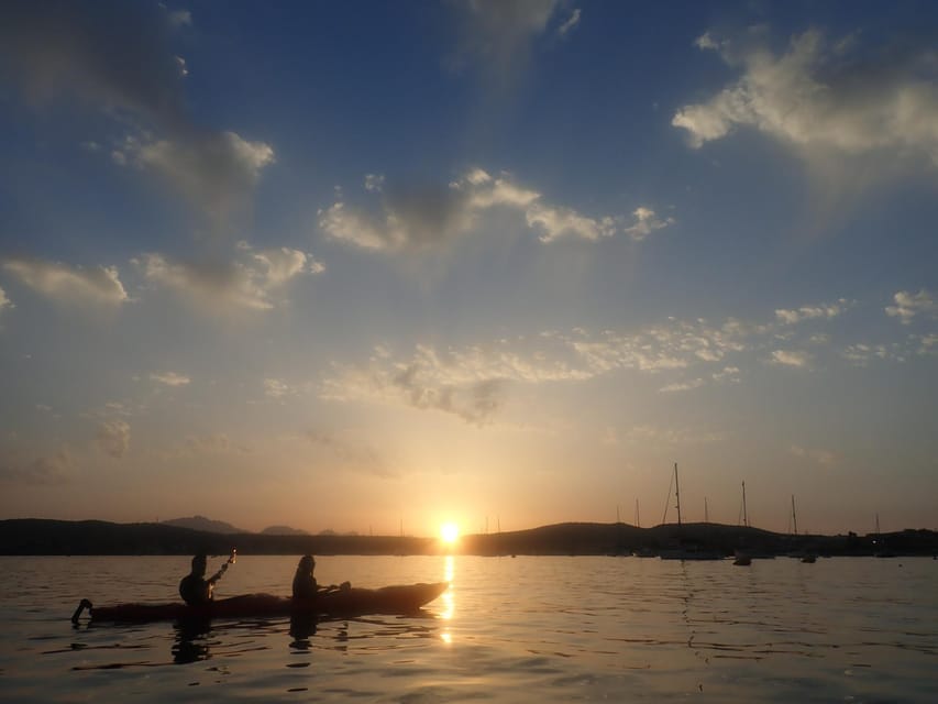 Dolphin Kayak Safari at Sunset at Golfo Aranci - Watching the sun set from the kayak
