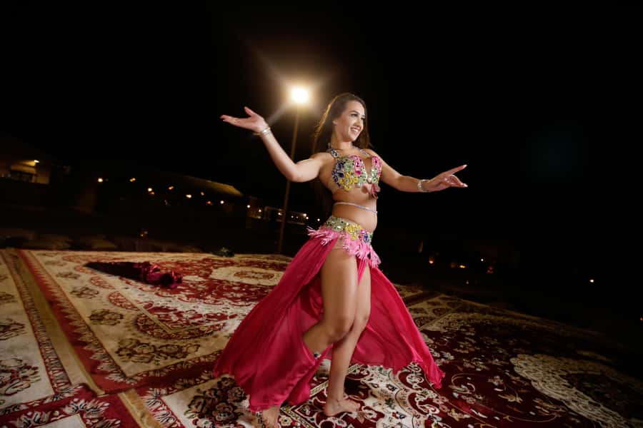 Dubai: Bedouin Camp, Dune Safari, Falcon Show & BBQ Dinner - A five-minute camel ride with a clear limit