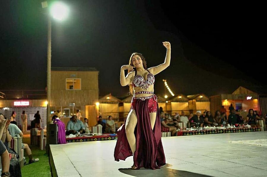 Dubai: Desert Safari, Camel Ride, Quad Bike & BBQ Dinner - Shisha and henna add optional downtime