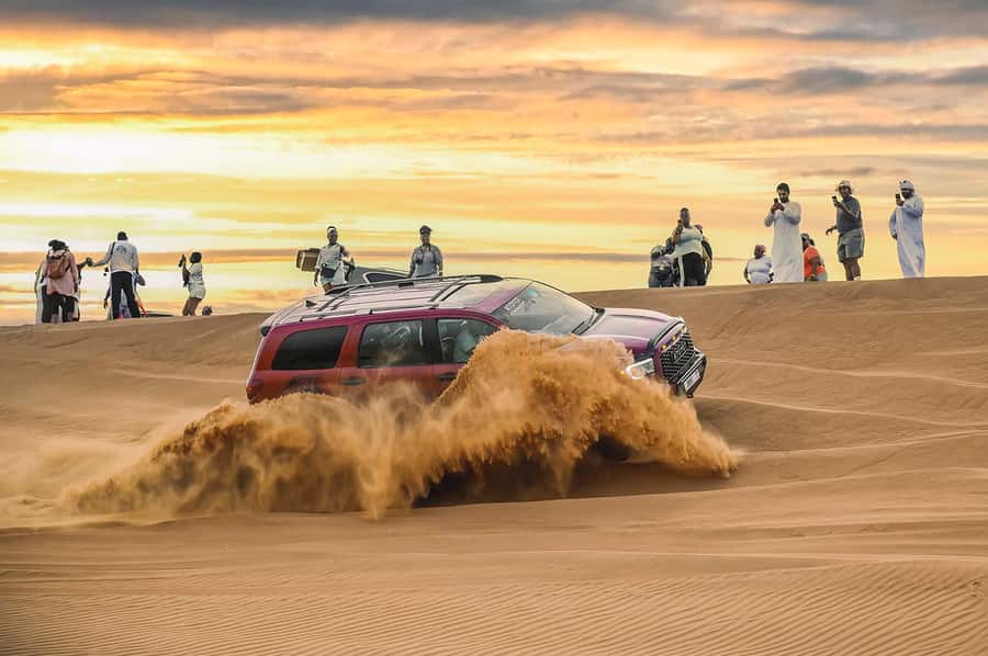 Dubai: Desert Safari with BBQ Dinner & Quad Biking Options - What to wear and what to leave behind
