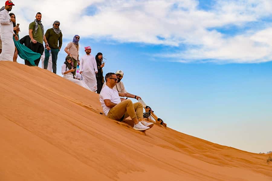 Dubai: Desert Safari with VIP BBQ and Optional Quad Bike - Belly dancing, Tanura, and the evening show