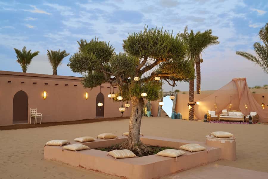 Dubai: Exclusive VIP Desert Safari Dinner with Live Show - The 4x4 ride from Dubai to Lahbab
