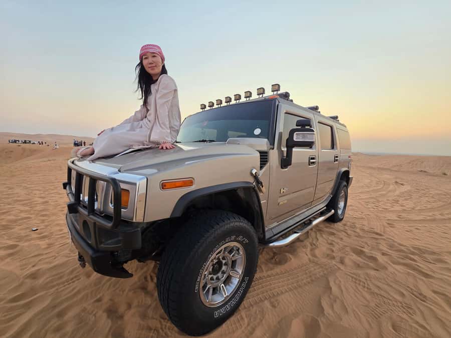 Dubai Hummer Safari Adventure & Traditional Dress Photoshoot - BBQ buffet and vegetarian choices