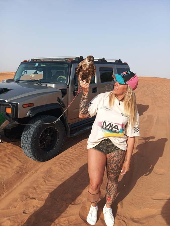 Dubai Hummer Safari Adventure & Traditional Dress Photoshoot - Lahbab photo points and sunset light