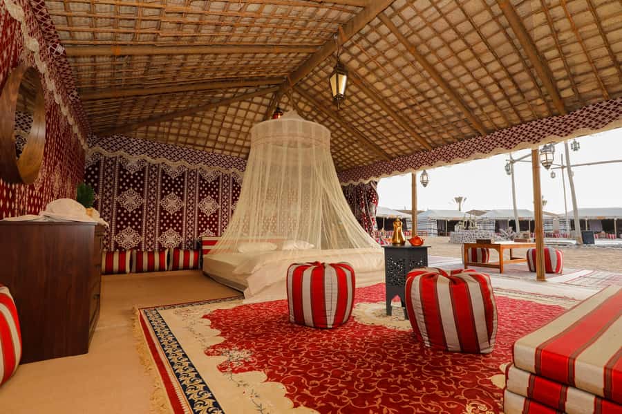 Dubai: Overnight Safari, Dinner, Stargazing & Al Khayma Camp - Sunrise camel ride and Arabic breakfast