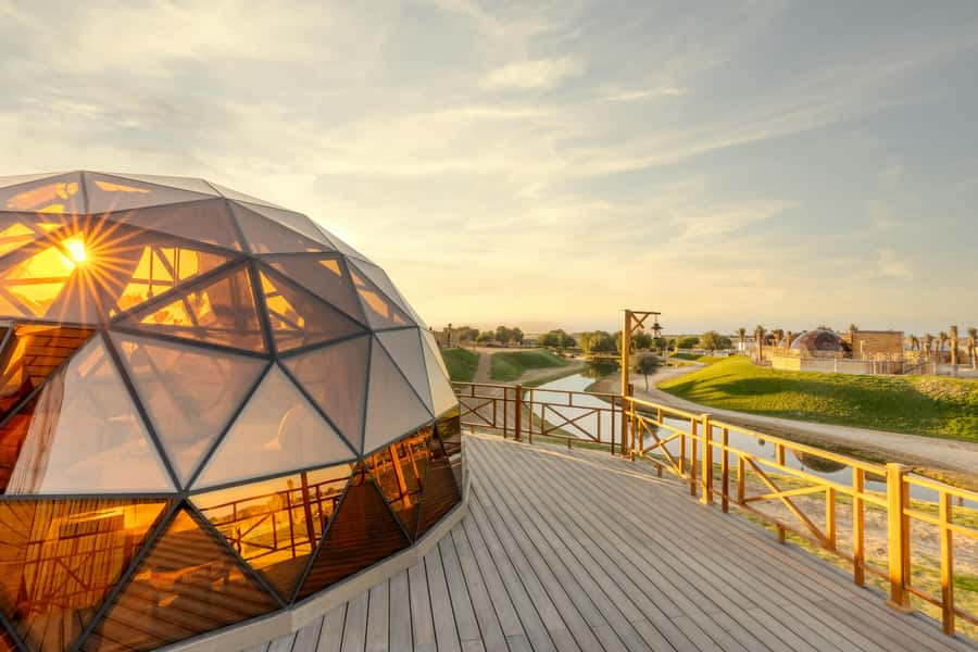 Dubai: Overnight Safari with Luxury Dome Stay & Stargazing - Why this Al Marmoom overnight stay costs so much
