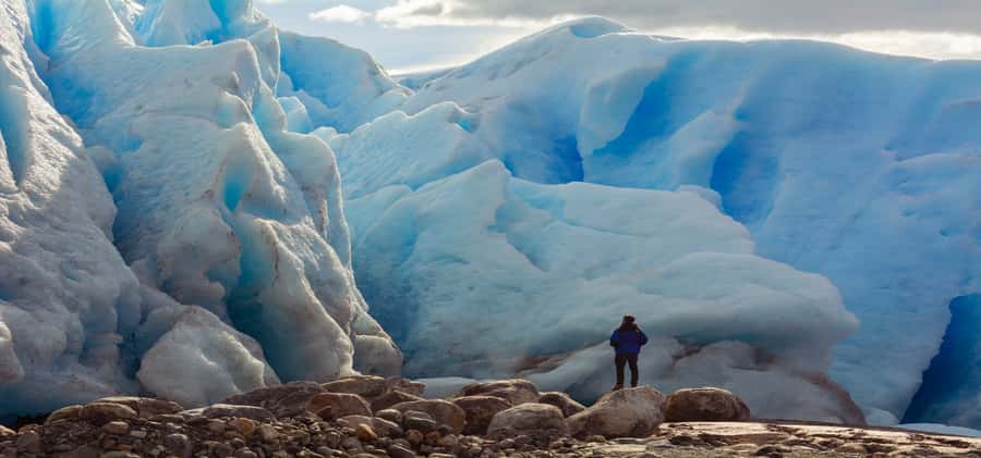 El Calafate: Safari Azul Los Glaciares Trekking Tour - Key points at a glance