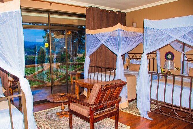 Elephant Special Serengeti & Ngorongoro Crater 5 Days / 4 Nights - Day 4: Ngorongoro Crater and the chance of rhino