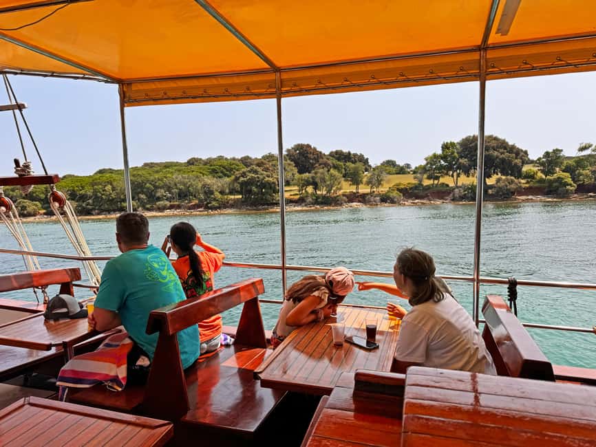 Fazana: Dolphin Finder in Brijuni islands Safari with Dinner - Comfort features that make the ride easier