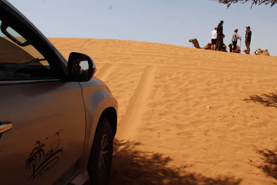 From Agadir: 4×4 Sahara Desert Safari with Lunch and Pickup - A Berber lunch near the Atlas foothills