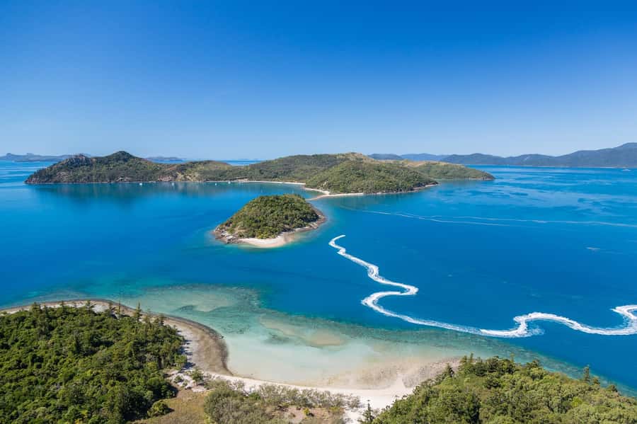 From Airlie Beach: Two-Island Safari - Getting from Airlie Beach to the water