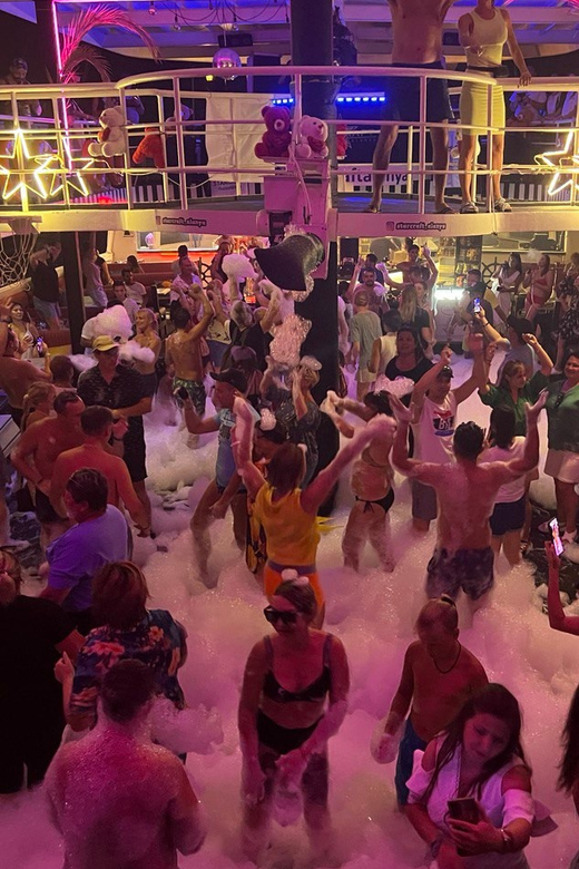 From Alanya: Night Safari Tour with Dinner and Boat Tour - Belly dancing, contests, and a birthday surprise
