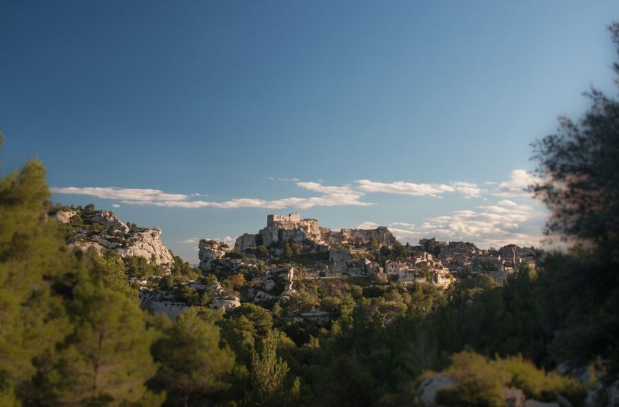 From Arles: Alpilles Regional Park Provence 4x4 Safari - Saint-Rémy and the Provençal route