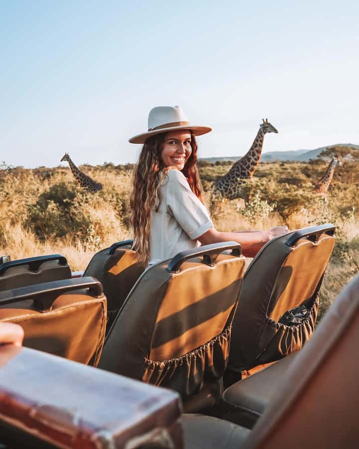 From Cape Town: South African Wildlife and Safari 2-Day Tour - Day one: from Cape Town to Botlierskop
