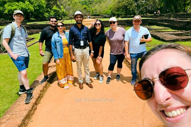 From Colombo: Sigiriya and Dambulla Day Trip and Safari - Dambulla’s caves, statues, and temple rules