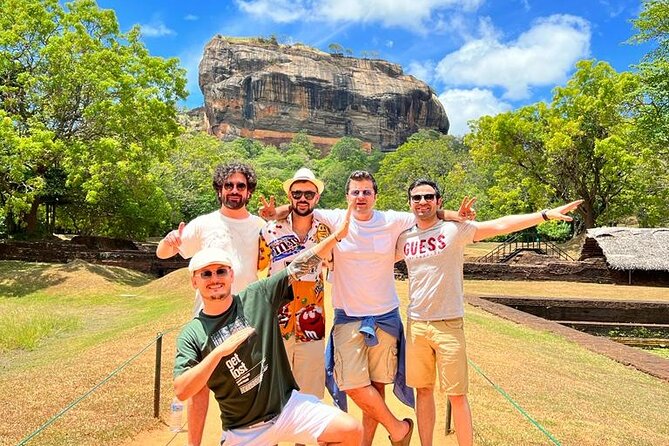 From Colombo: Sigiriya and Dambulla Day Trip and Safari - Sigiriya Rock and the climb to the top
