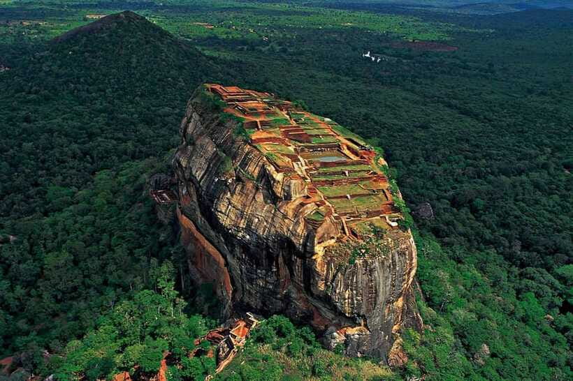 From Colombo: Sigiriya & Dambulla Day Tour with Safari - Who will enjoy this Sri Lanka day trip